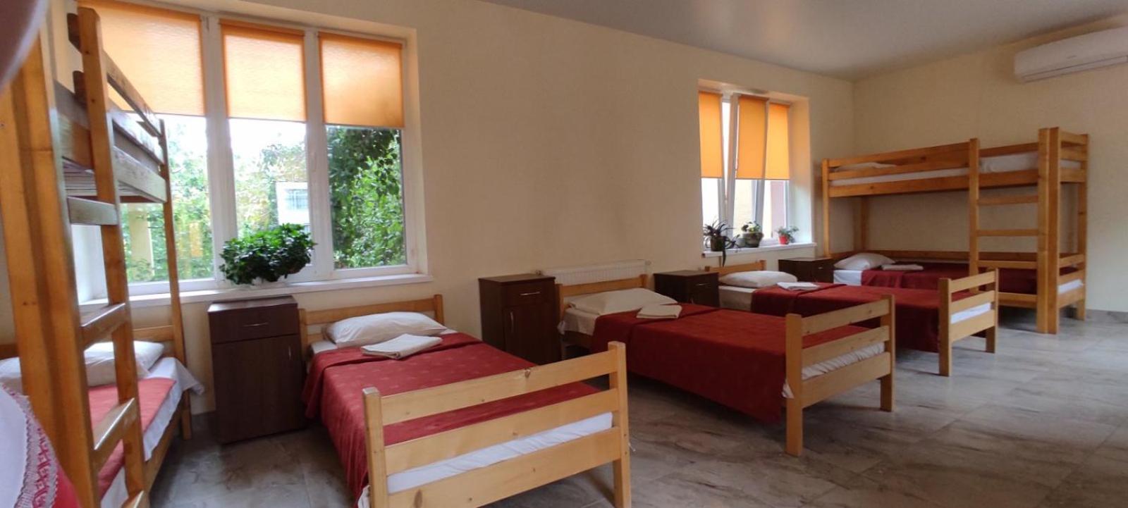 У Поттера Hostel Ternopil Exterior foto
