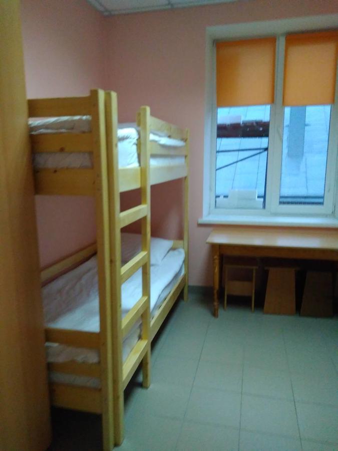 У Поттера Hostel Ternopil Exterior foto